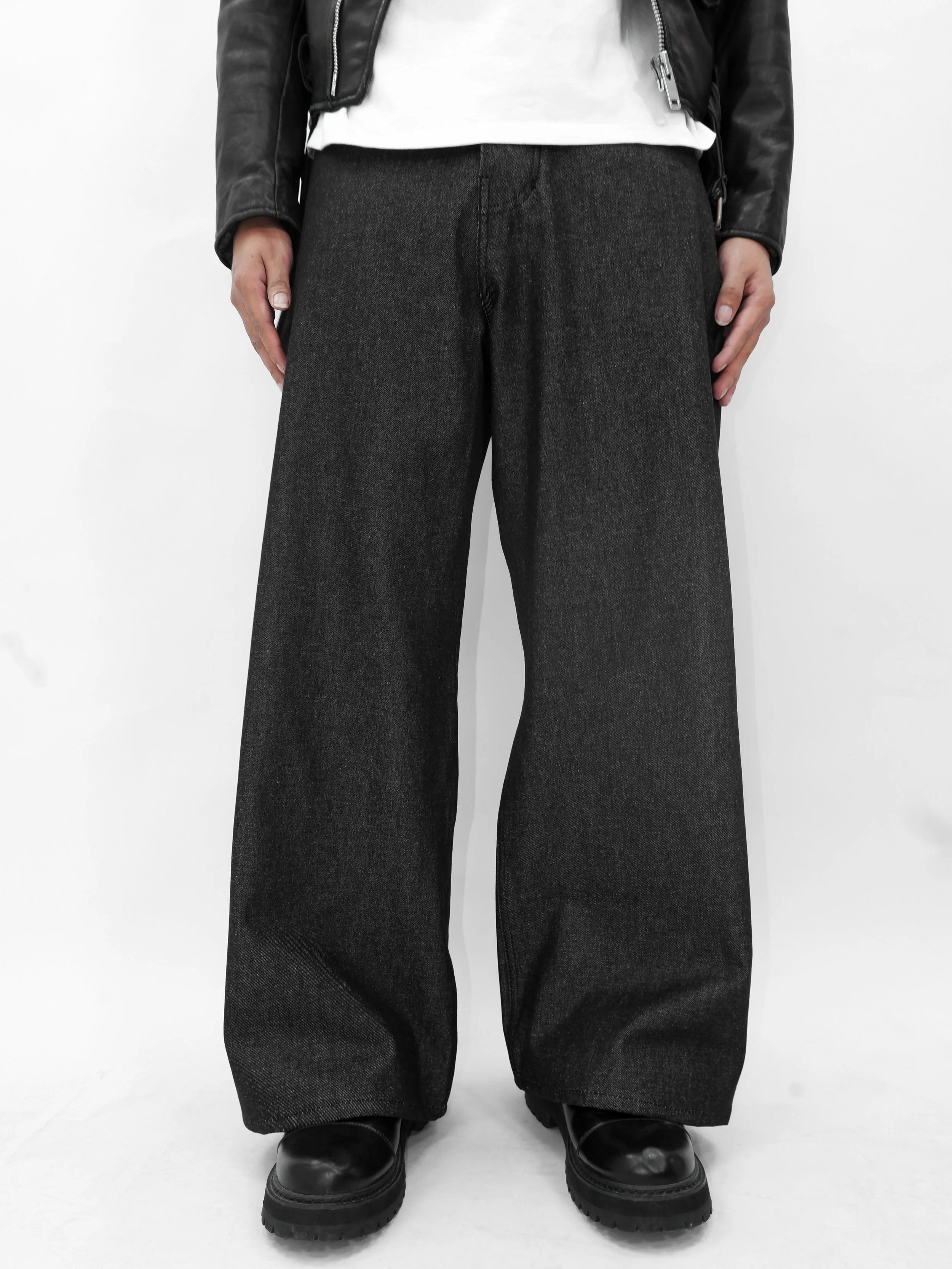 パンツ KRAFT WORK / BAGGY J CUT RAW JEANS KRAFTWORK J CUT BAGGY RAW DENIM 'BLACK